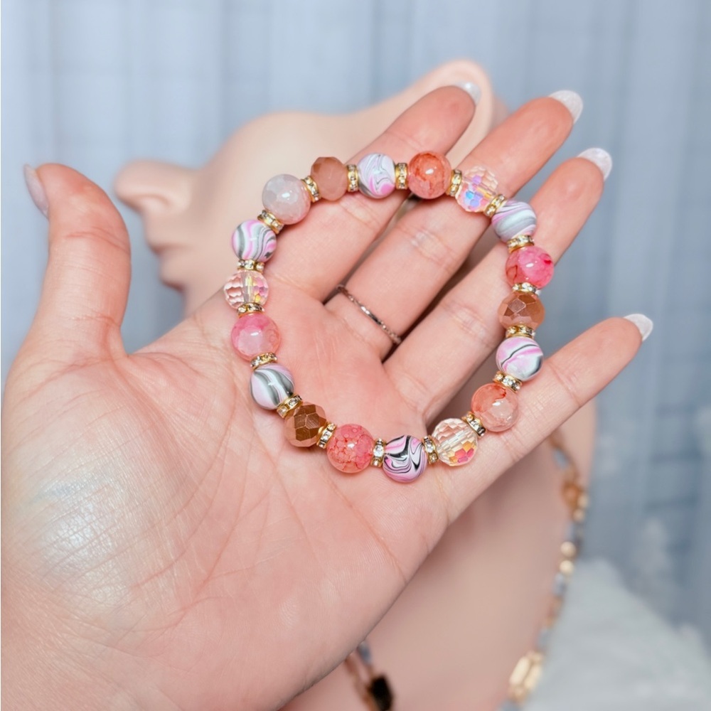 ⚜️ Elegant Multicolor Beaded Bracelet - Picture 7 of 7